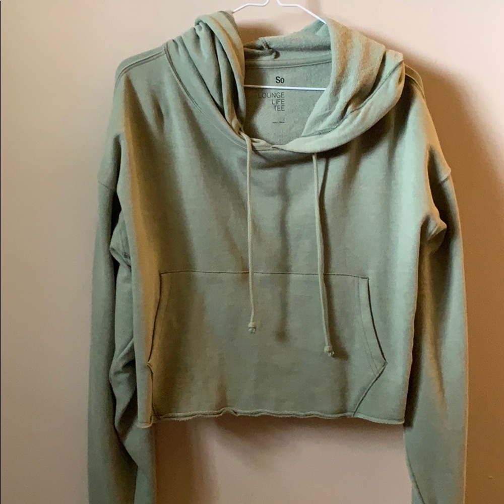 Green cropped hoodie